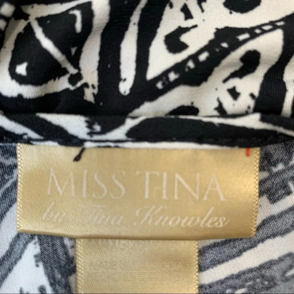 Miss Tina Faux Wrap Black Print Dress 4X Ruched  Stretch Knit Knee Length Office - Picture 7 of 11